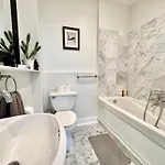 Elegant Garden District 4br New Orleans