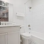 Bourbon Street Group Friendly Hotel *
