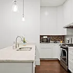 Group-friendly Near Bourbon Street Hotel New Orleans