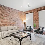 Group-friendly Near Bourbon Street Hotel
