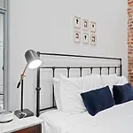 Hotel Bourbon Street Group Friendly