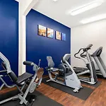 Hotel Comfort East 4*