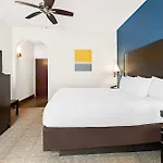 Comfort East Hotel 4*