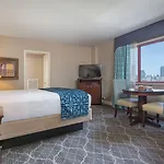 Resort Club Wyndham Avenue Plaza 3*