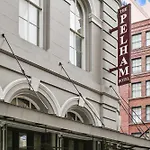 Pelham Hotel