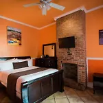 Hotel Frenchmen