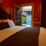 Frenchmen Hotel