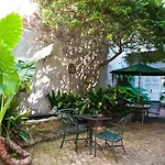 Place D\'Armes Hotel