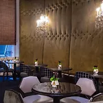 Le Pavillon, New Orleans, A Tribute Portfolio