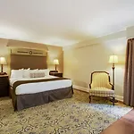 St. Marie Hotel