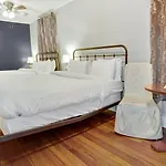 Rathbone Mansions Hotel 3*