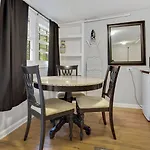 Rathbone Mansions Hotel
