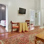 Hotel Rathbone Mansions 3*