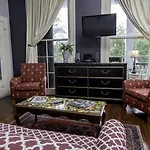 Hotel Rathbone Mansions