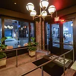 Q&c And Bar New Orleans, Autograph Collection Hotel New Orleans