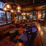 Hotel Q&c And Bar New Orleans, Autograph Collection New Orleans