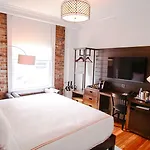 Q&c And Bar New Orleans, Autograph Collection 4*