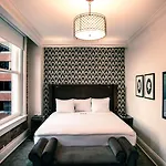 Q&c And Bar New Orleans, Autograph Collection 4*