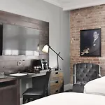 Q&c And Bar New Orleans, Autograph Collection 4* New Orleans