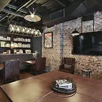 Q&c And Bar New Orleans, Autograph Collection