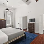 Art Filled Sanctuary In The Heart Of Mid * New Orleans