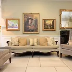 Hotel Voco St By Ihg
