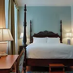 Voco St By Ihg Hotel New Orleans
