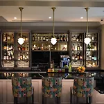 Voco St By Ihg Hotel New Orleans