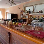 Fairchild House Bed & Breakfast 3*