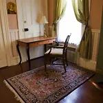 Fairchild House 3*