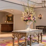 The Ritz-carlton,
