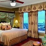 The Ritz-carlton, 5*