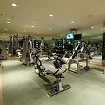 The Ritz-carlton,