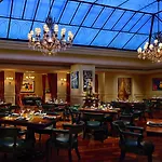 Hotel The Ritz-carlton, 5*