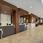 Hilton Garden Convention Center Hotel