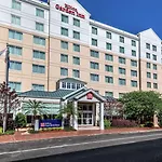 Hilton Garden Convention Center Hotel