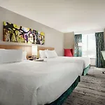 Hotel Hilton Garden Convention Center 3*