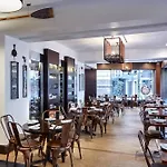 Renaissance New Orleans Pere Marquette French Quarter Area Hotel