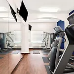 Hotel Comfort East 4*