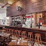Hilton / St. Charles Avenue 4* New Orleans