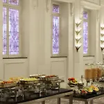 Hilton / St. Charles Avenue Hotel 4*