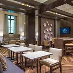 Hilton / St. Charles Avenue 4*