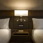 Ac By Marriott French Quarter Hotel New Orleans