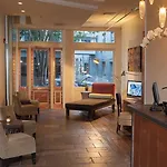 Hotel Loft 523 4*