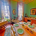 Parisian Courtyard Bed & Breakfast New Orleans