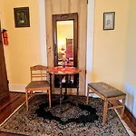 Parisian Courtyard Bed & Breakfast