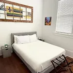 Luxury Spacious - 3 Block Walk To French Quarter