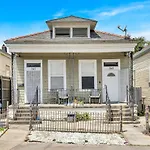 Classic Nola Stay In Cozy 2Br Shotgun