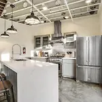 Luxury Two Bedroom Penthouse *