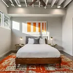 Apartment Luxury Two Bedroom Penthouse